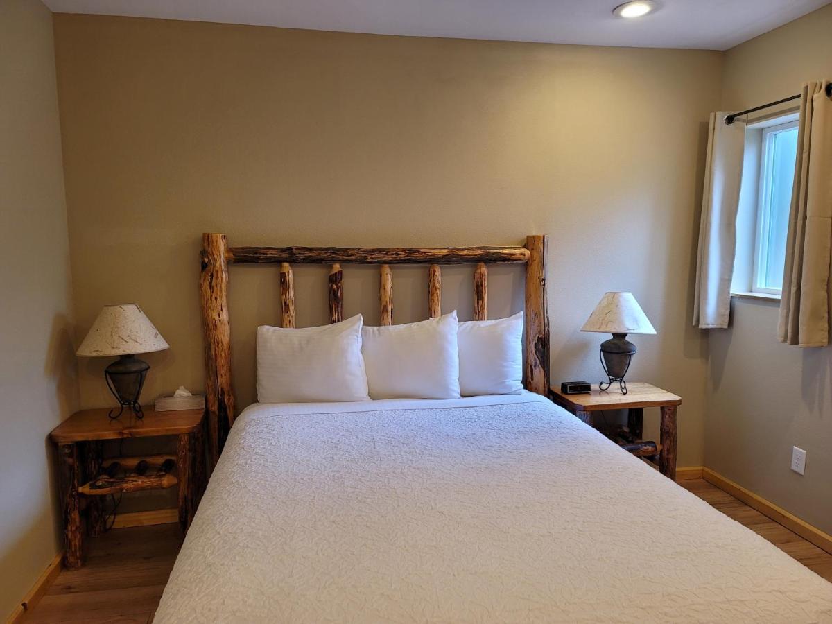 Riverfront Motel & Cabins Thompson Falls Luaran gambar